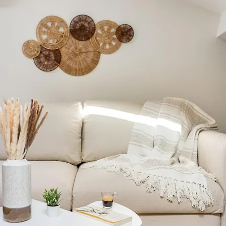 Beige Hospitalite - Jade - Cocon Apartment Saint-Etienne (Loire)