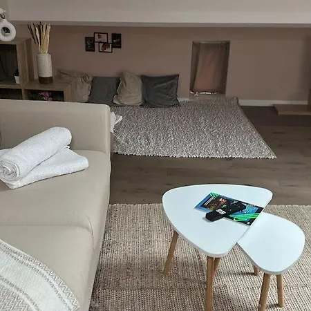 Beige Hospitalite - Jade - Cocon Saint-Etienne (Loire)